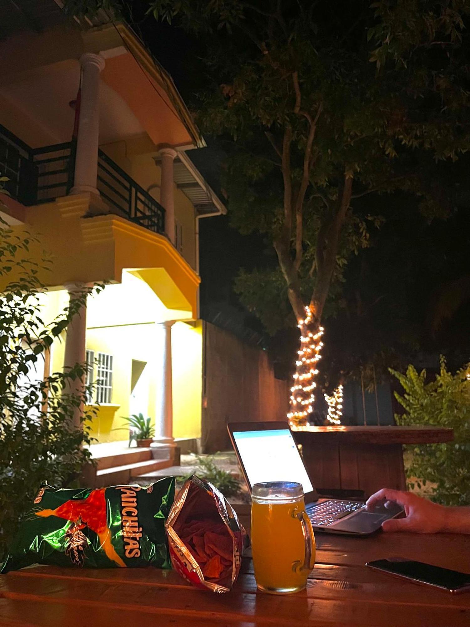 Mangohosting Hotell Comayagua Eksteriør bilde