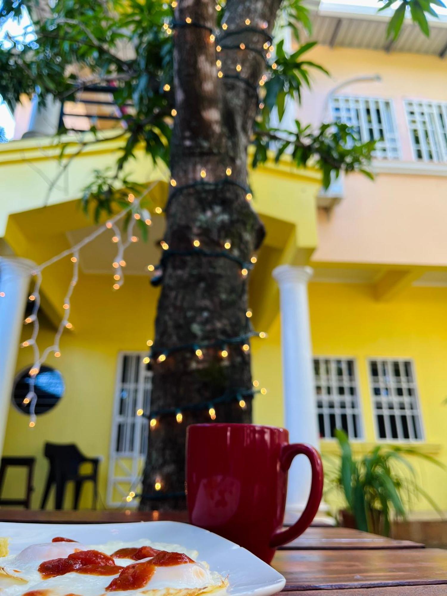 Mangohosting Hotell Comayagua Eksteriør bilde