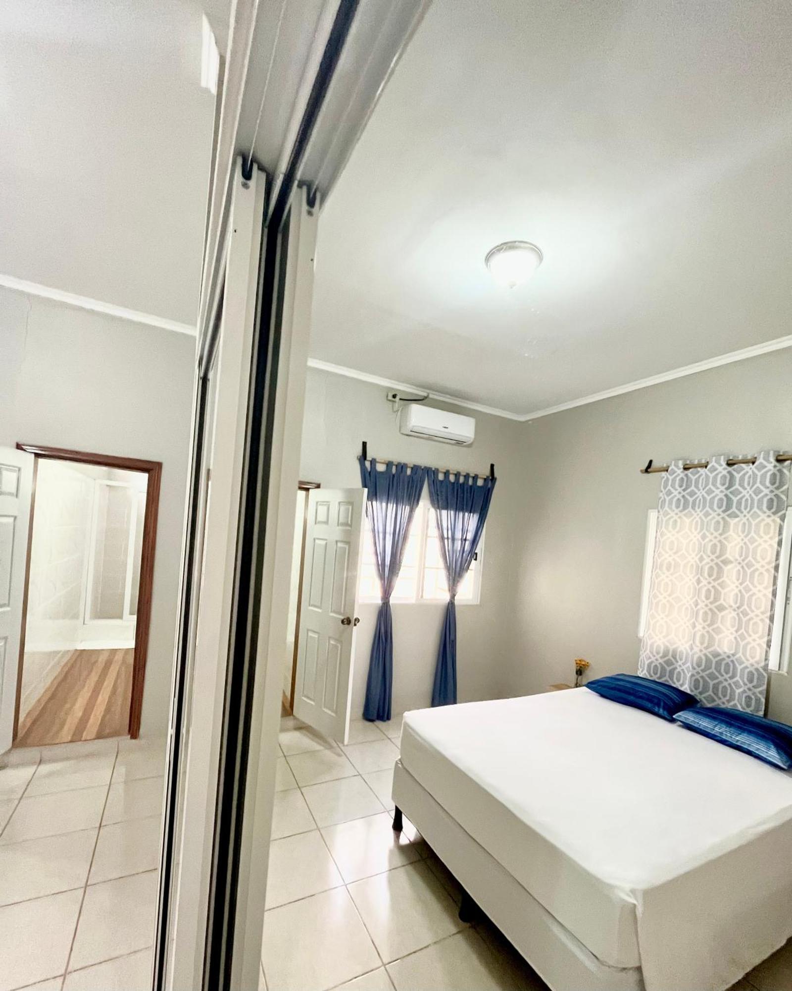 Mangohosting Hotell Comayagua Eksteriør bilde