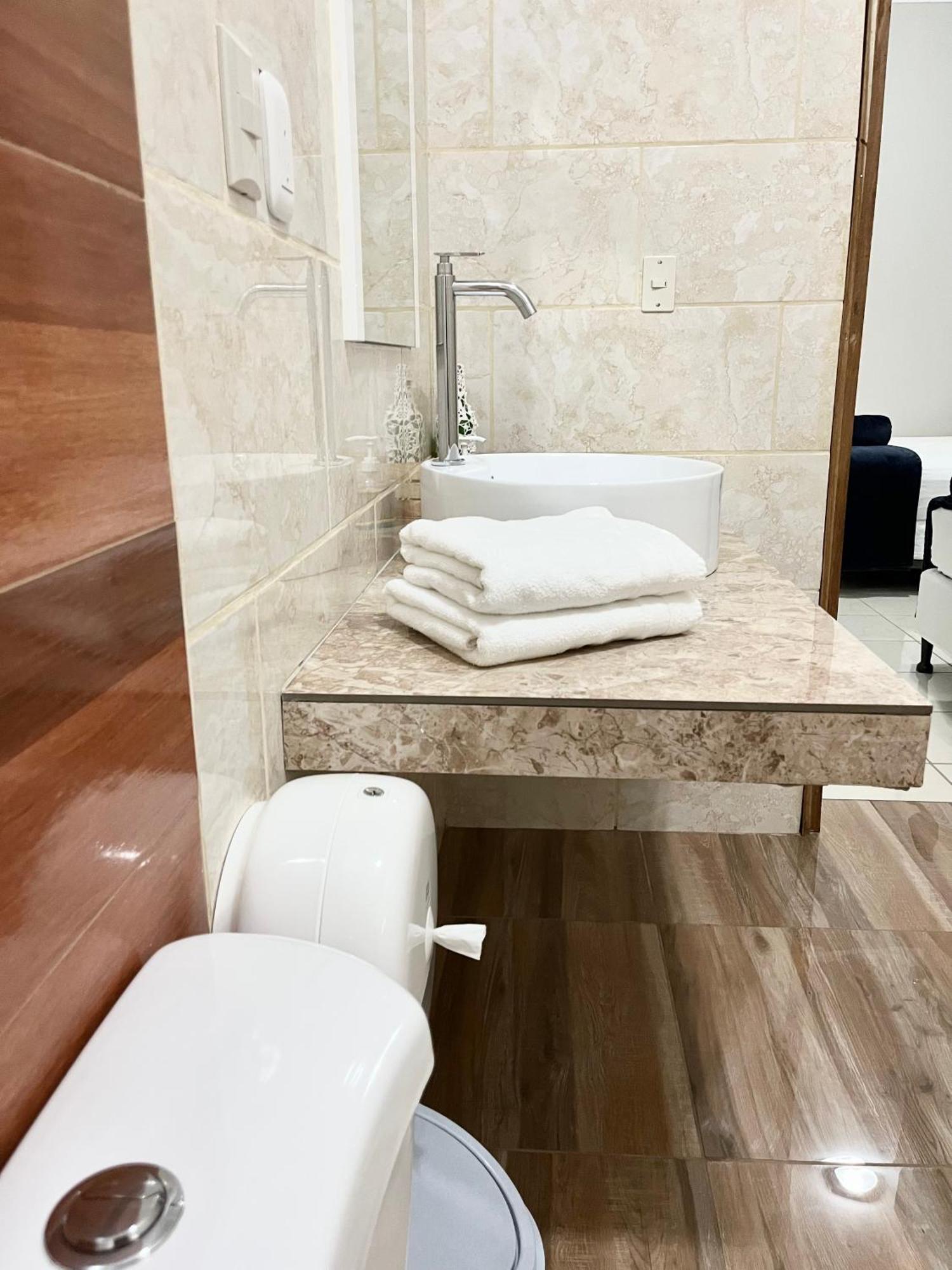 Mangohosting Hotell Comayagua Eksteriør bilde